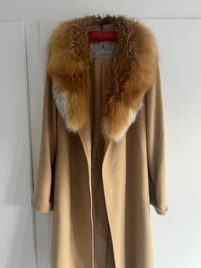 Vintage camel with fox fur collar full length woman's winter overcoat - Picture 1 of 4