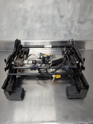 Jeep Compass Patriot 10-14 lado del conductor delantero izquierdo 6 vías asiento eléctrico pista con calefacción Foto 1 de 4