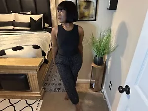 ZARA Tweed Jogginghose - Chic Comfort Meets Tailored Style - Damen Größe S - Bild 1 von 5