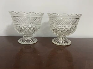 Pair (2) Of Anchor Hocking Wexford Pressed Glass Pedestal Trifle Bowl Scalloped - Picture 1 of 4