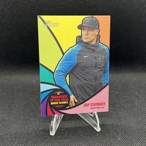 2024 Topps Heritage High Number-Skip Schumaker #AW-8 Award Winners, Marlins - Bild 1 von 2