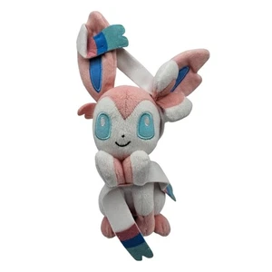2017 Tomy Pokemon Sylveon 8 Zoll Plüschtiere R Us Eevee Evolution Eeveelution Serie - Bild 1 von 5