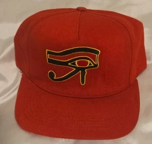 Gorra de béisbol roja ajustable con logotipo de caja "Eye Of Horus" Supreme de colección rara  - Imagen 1 de 4