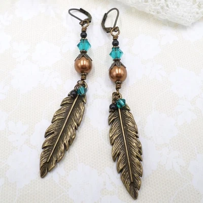 Pendientes de plumas de latón: perlas marrones y cristal azul boho colgantes joyas para mujer Foto 1 de 4