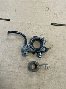STIHL 036 AV Motorsäge OEM Ölpumpe & Antriebsgetriebe - Bild 1 von 4
