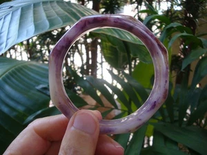 Bracciale vintage in bachelite restaurato 1/2"! Forma ottagonale con colori viola/crestape! - Foto 1 di 10