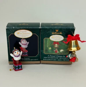 2 Hallmark MINIATURE Ornaments - Snowy Surprise 1999 & A Friend Chimes In 2000 - Picture 1 of 8
