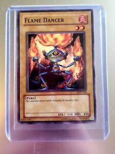 1996 Yu-Gi-Oh! TCG Flame Dancer Labyrinth of Nightmare LON-058 12883044 