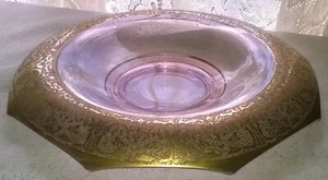 Pink Depression Glass Console Centerpiece Fruit Bowl Etched Rolled Edge Gold EX - Picture 1 of 9