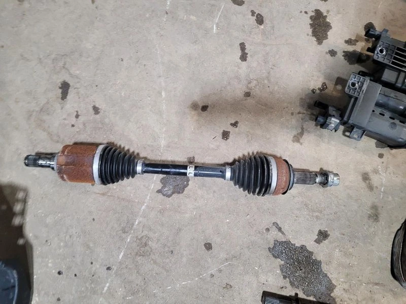 Eje CV izquierdo conductor trasero Hyundai Equus 2011-2016 OEM Foto 1 de 4