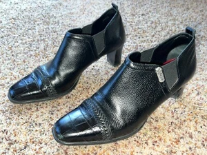Brighton TREE black leather ankle bootie heels Made in Italy 9.5 M - Picture 1 of 10
