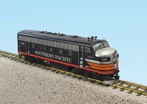 USA Trains G Scale R22387 SOUTHERN PACIFIC F7 A UNIT BLACK WIDOW - Picture 1 of 1