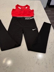 Nike Dri-fit pro set allenamento 2 pezzi reggiseno imbottito top e leggings 'S' nero e arancione - Foto 1 di 4