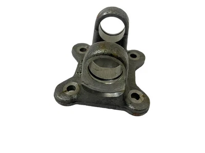 Suzuki Samurai SJ10 Gypsy Driveshaft Flange Yoke Cross Holder | Fit For - Image 1 of 4
