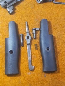 M1905 Bayonet Plastic Grip Kit - Picture 1 of 7