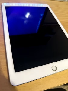 Apple iPad Air 2 128GB, Wi-Fi, 9.7in - Silver - Picture 1 of 7