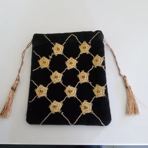 Ladies Indian drawstring pouch black velvet with 12 tigereye beads - Picture 1 of 6