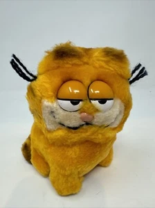 Vintage Dakin Garfield the Cat 5" Small Sitting Plush 1981 - Picture 1 of 9