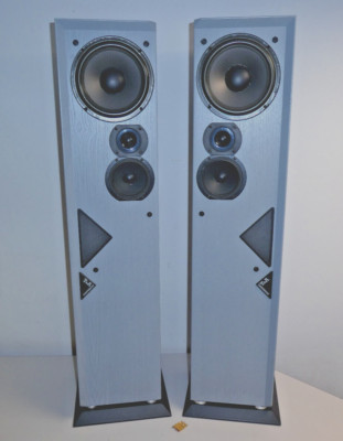 2x T+A Criterion T100 High-End Stereo Lautspr...