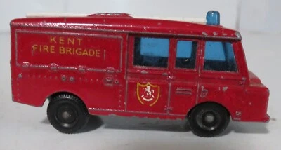 VINTAGE MATCHBOX LESNEY NO. 57 LAND ROVER FIRE TRUCK 1966 England Used Diecast - Image 1 of 4