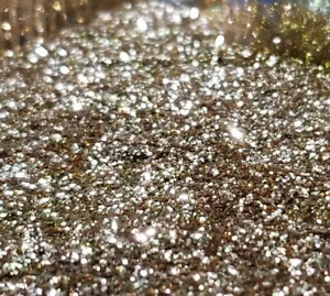1/2 Pound Premium Sahara Gold .015" Metal Flake Auto, Motorcycle Paint Additive - Picture 1 of 4