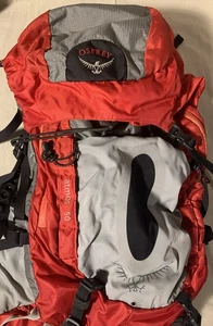 Osprey Atmos 50L Wanderrucksack mit Hüftgurt & belüftetem Rückenteil - Bild 1 von 15