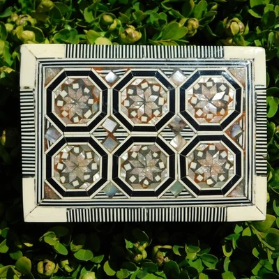 Vintage MOSAIC Mother of Pearl Shell Inlay Wood Jewelry Box 4.75x3.25 - Image 1 of 4