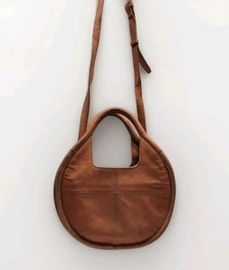 Borsa a tracolla Anthropologie Mini Julien in pelle cognac borsa rotonda mezzaluna hobo - Foto 1 di 13