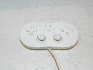 Nintendo Wii /Wii U Wii Remote Nunchuck Controller Classic Pro Controller White - Picture 1 of 1