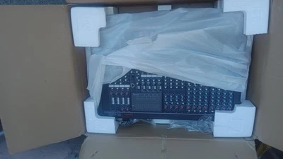 Placa de mezclas Panasonic-Ramsa WR-c4512 Pro para estudio de grabación (totalmente nueva)  Foto 1 de 4