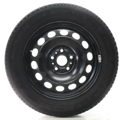 Audi Q2 GAB VW T-ROC A11 Winterräder Stahl Michelin 205/60R16 DOT22 5Q0601027CJ - Bild 1 von 4