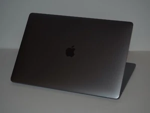 ULTIMATE! Apple MacBook Pro Retina 15" 6-Core i7 + 2024 OS + 16 GB RAM + EXTRAS! - Picture 1 of 10