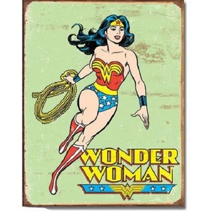 Wonder Woman Comic Super Hero DC Marvel Distressed Retro Decor Metal Tin Sign - Picture 1 of 1