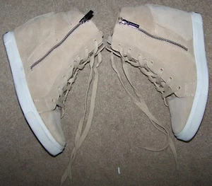 Gianni Bini Womens 9.5M Camel Suede Leather Ankle Booties Boots Lace Up & Zip - Picture 1 of 10