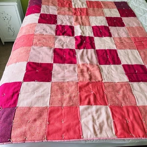Vtg Quilt Handmade Wool Square Block Wool Cabin Rustic Natural 48x64 Pinks - Picture 1 of 9