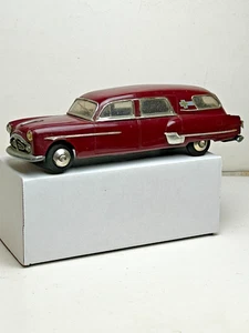 Coche de promoción ambulancia Packard Henney AMT 1951-53, original - Imagen 1 de 24
