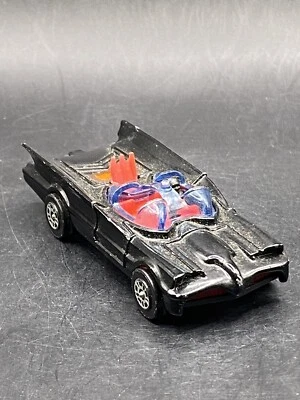 Corgi Juniors 1976 Batman Batmobile with Batman Figure DC Comics Vintage Toy Car - Image 1 of 4