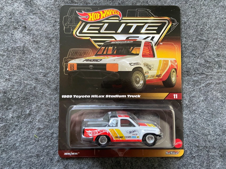 HOT WHEELS ELITE 64 1989 TOYOTA HILUX STADIUM TRUCK - (HWR90) - 1 64