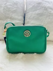 NWT Tommy Hilfiger Women`s Crossbody Bag PU Purse Handbag TH Logo True Green $69 - Picture 1 of 11