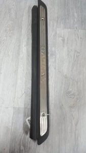 BMW 3 SERIE E40 97-07 5DR DR MOULD F PASSENGER SIDE 30818429 30818425 30818421 - Picture 1 of 3