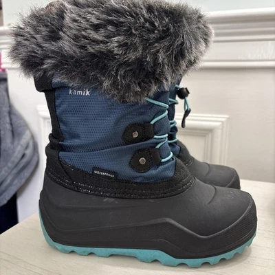Botas de invierno impermeables Kamik Kids’ Powdery 3 – Talla 3 – Usadas una vez Foto 1 de 4