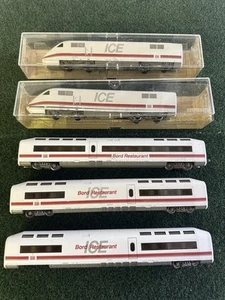 FLEISCHMANN HO ICE ELECTRIC LOCOMOTIVE & 3 ICE CARS - Picture 1 of 12