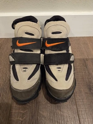 Zapatos de ciclismo vintage Nike ACG talla 10,5 limpios Foto 1 de 4