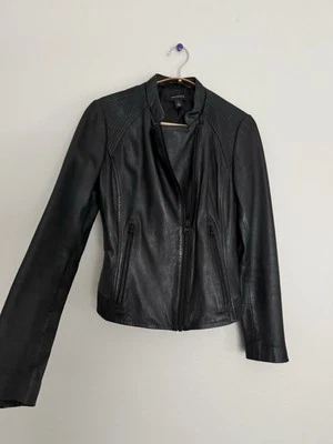 CUERO JACETA HALÓGENA MUJER Cremallera S.XS Usado Foto 1 de 4