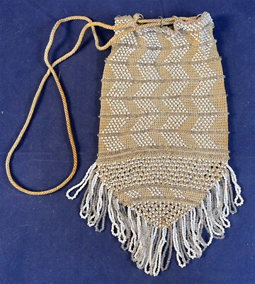 Bolso Cartera Victoriano Blanco con Cuentas Chevron Flecos Tejido Crema Cordón Retícula Foto 1 de 2