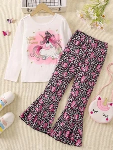 Mädchen-Outfit: Magischer Einhorn-Print, Gr.110/116 (5-6 Jahre), NEU - Bild 1 von 4
