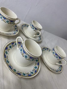 Set Of 4 Espresso Cups And Saucers Blue Floral Pattern Vintage Unique Gold Rim - Picture 1 of 12