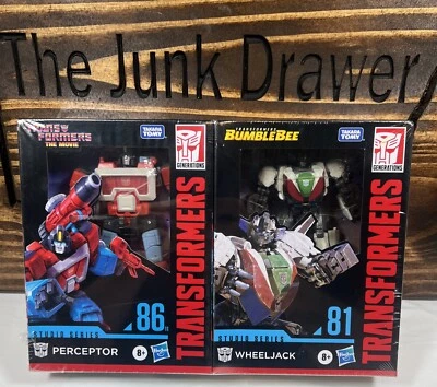 TRANSFORMERS STUDIO SERIES 86 & STUDIO SERIES 81 WHEELJACK 2-Pack - Image 1 of 4