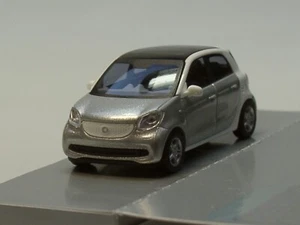Busch Smart Forfour 2014, silber met., CMD-Ausführung - 49553 - 1:87 - Picture 1 of 4