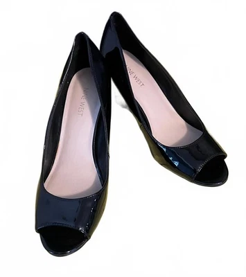 Nuevos zapatos Nine West de charol negro con cuña punta abierta talla 10 M Foto 1 de 4